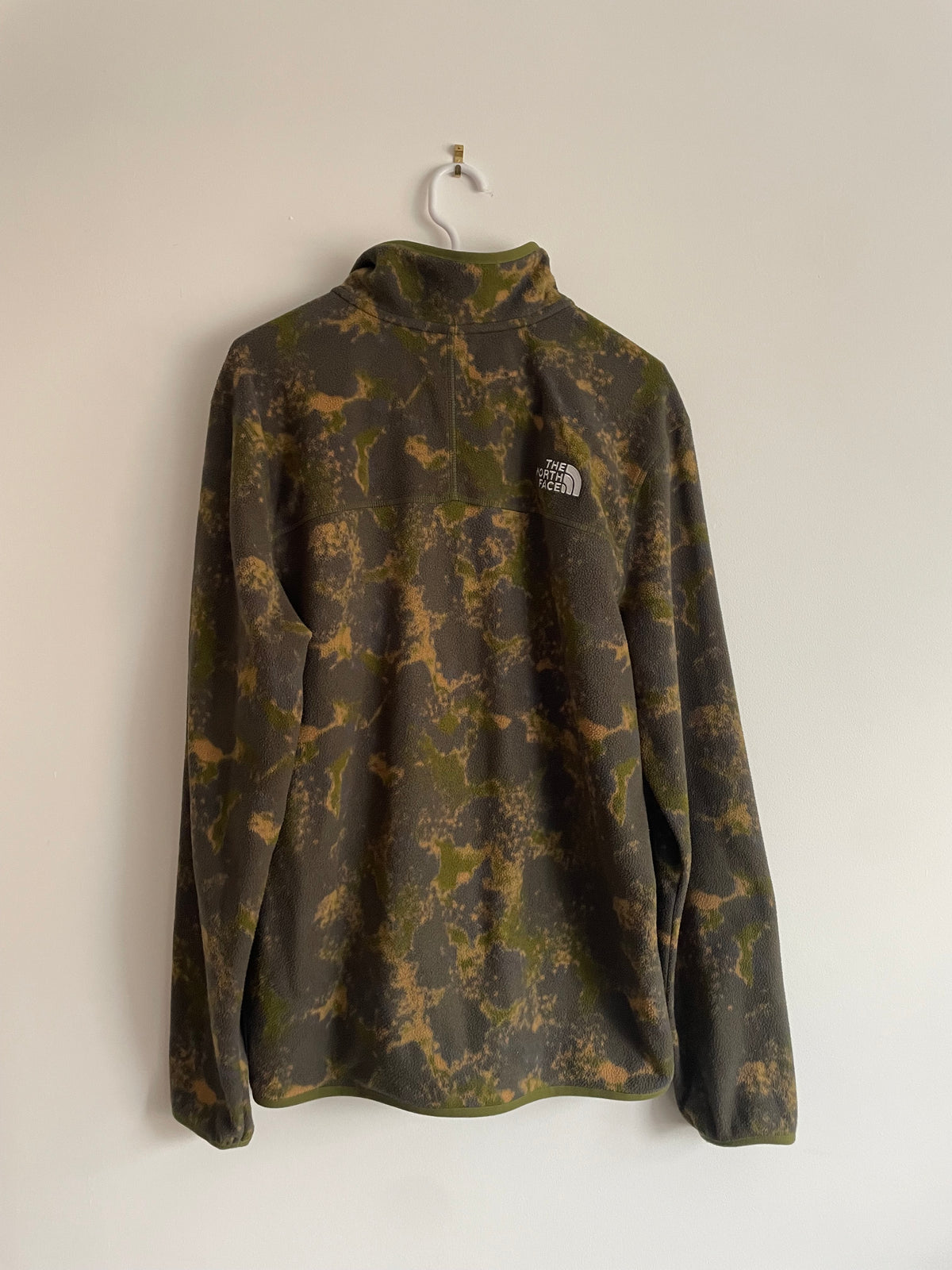 100 Glacier Printed 1/4 Zip